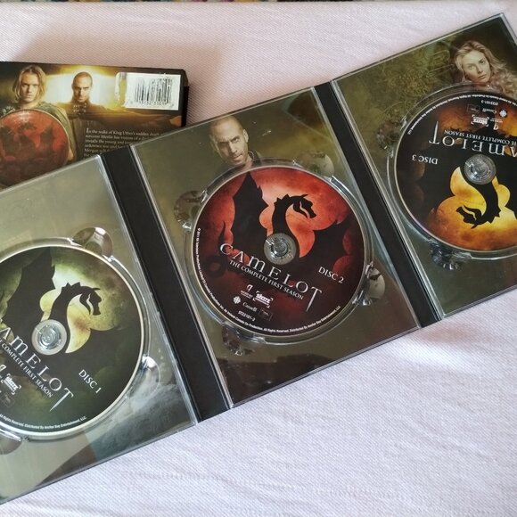 4/20 Camelot The Complete First Seaon (DVD) - Picture 5 of 6